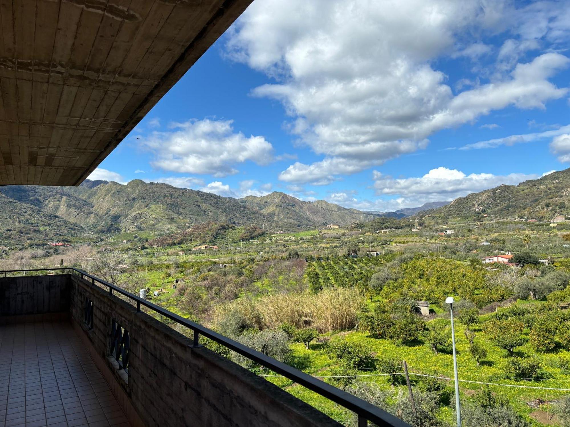 Ferienwohnung Il Sole Dell'Alcantara Gaggi Exterior foto